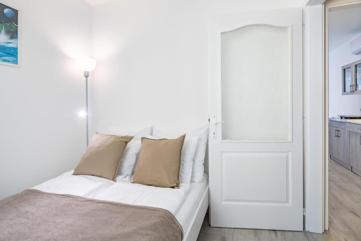 בודפשט Convenient 2-Room Central Apartment מראה חיצוני תמונה